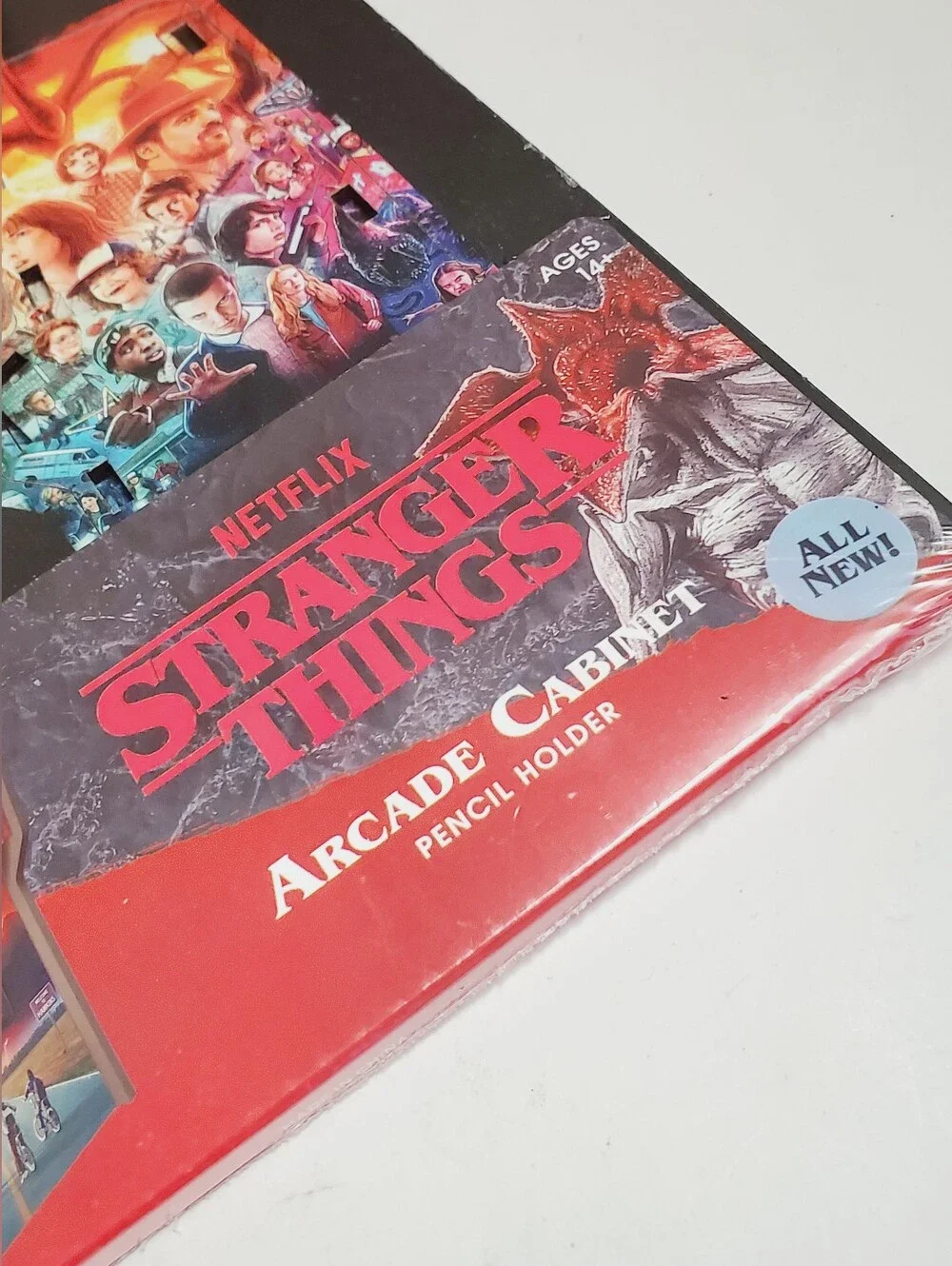 Stranger Things Arcade Cabinet Pencil Holder